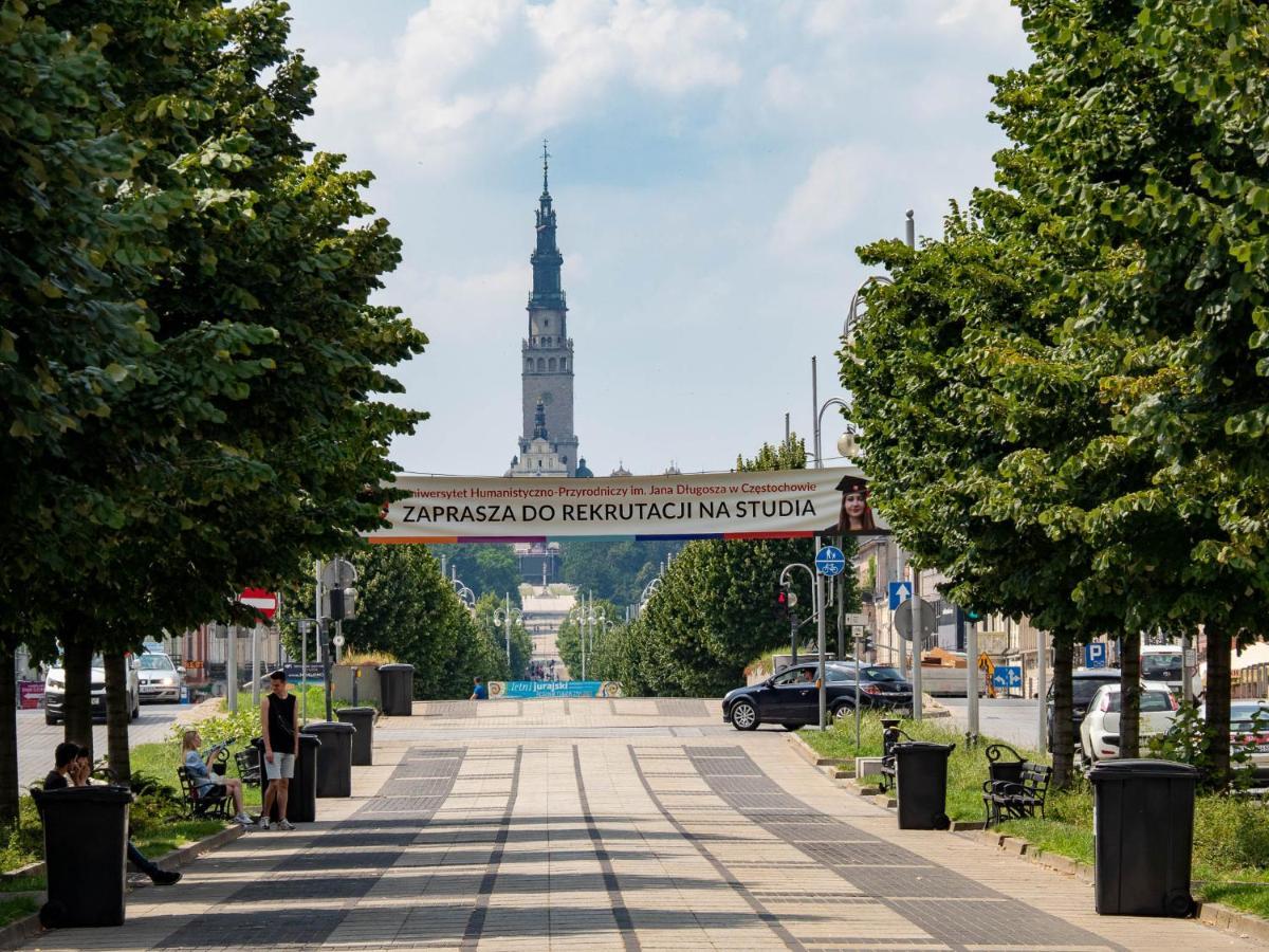 Apartament Classic Comfort Aleja Nmp 8 - Free Parking Częstochowa Exterior foto